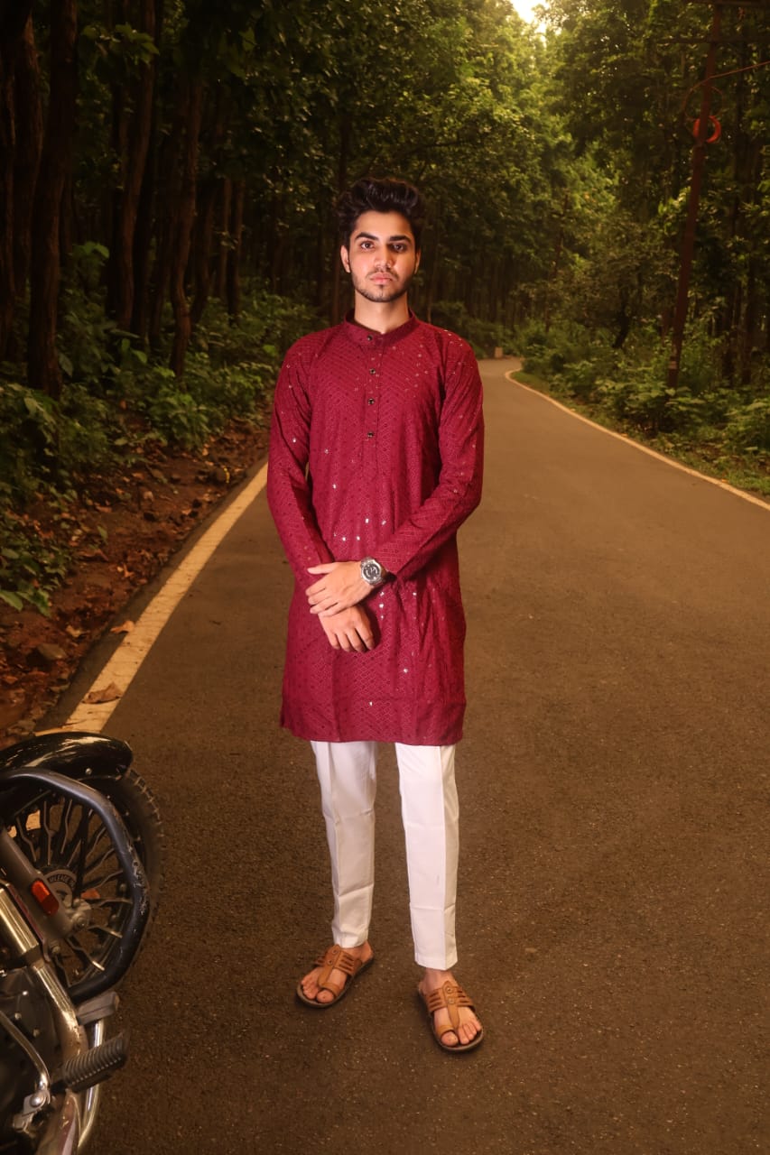 MEN ETHNIC MOTIFS MIRROR WORK COTTON KURTA WITH PAJAMA